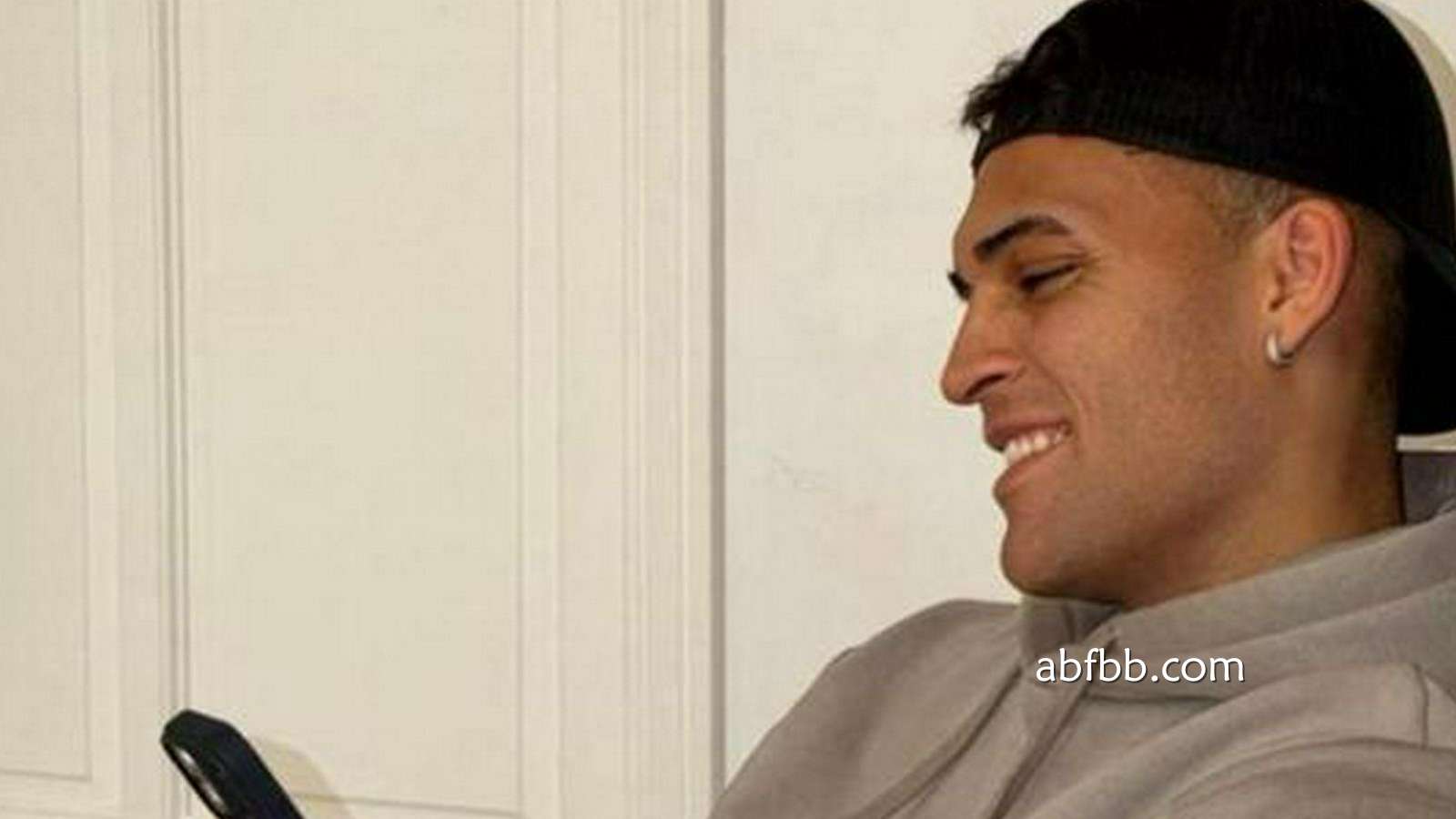 安博体育热点聚焦：劳塔罗｜梅西历史最佳；世界杯是最重要的冠军但我还想赢欧冠