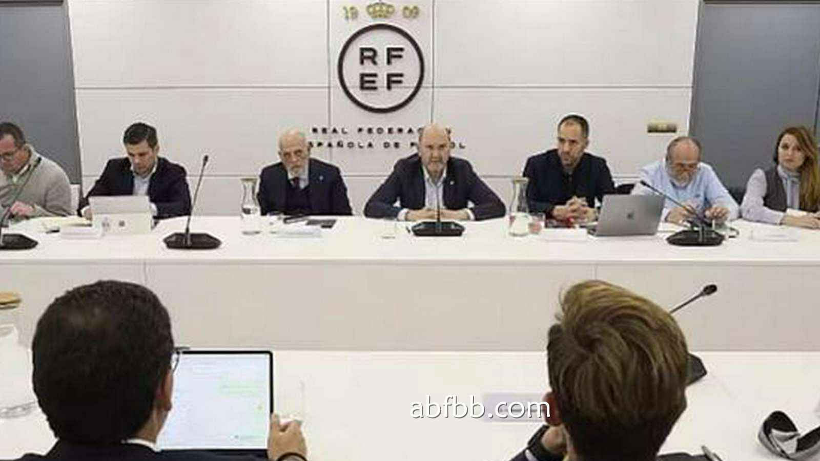 安博体育热点聚焦：阿斯｜皇马再缺席西裁判改革委员会会议，直言这类会议无意义